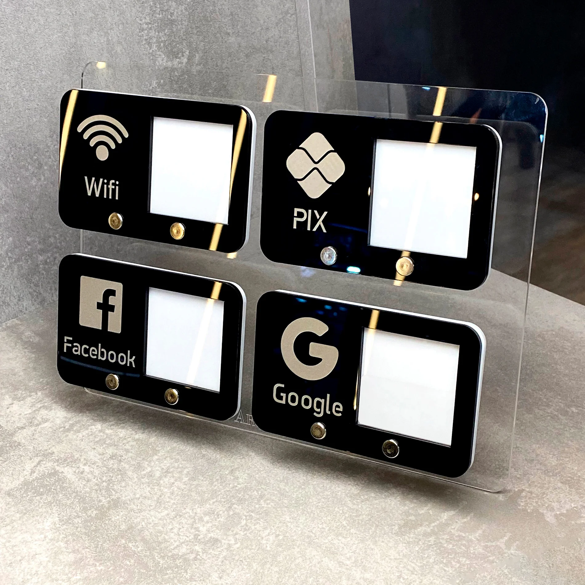 Placa QR Code Pix - 4 Módulos | Archneer
